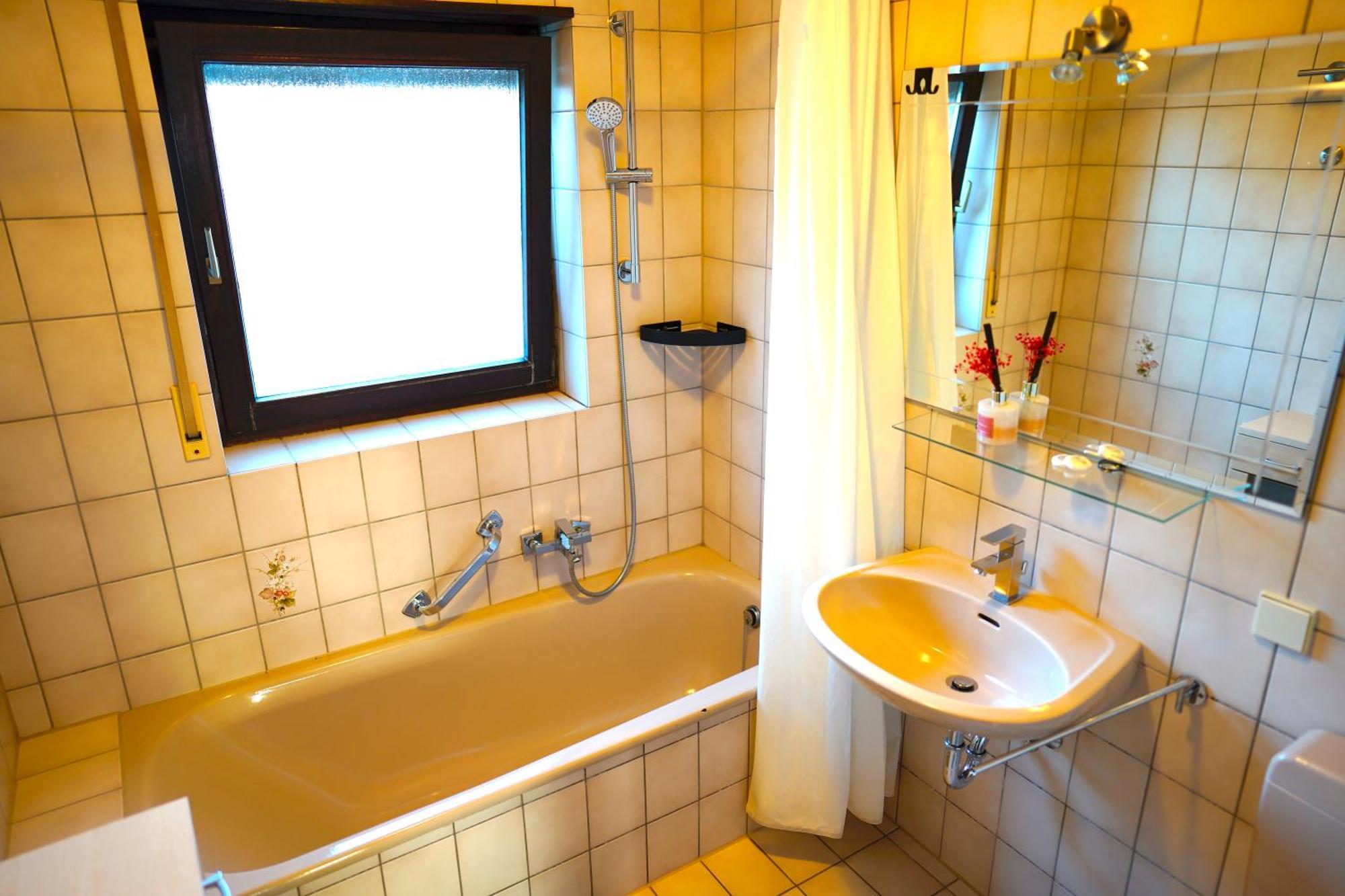Grosse Ferienwohnung, Apartment In Leimen Wehome Komfort Buitenkant foto